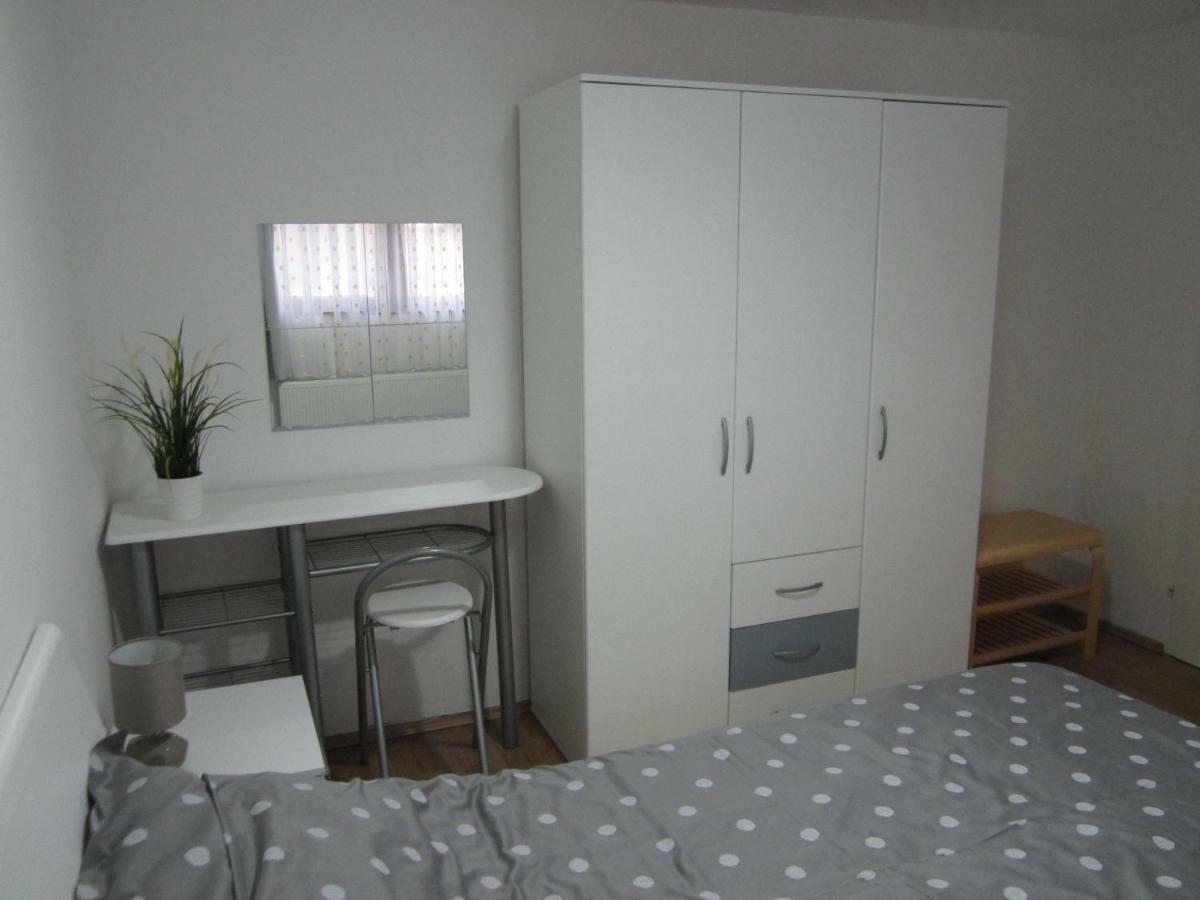 Apartman Tim Όσιγιεκ Εξωτερικό φωτογραφία